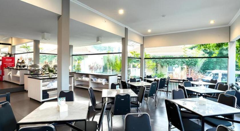 Hotel Riverstone And 2*